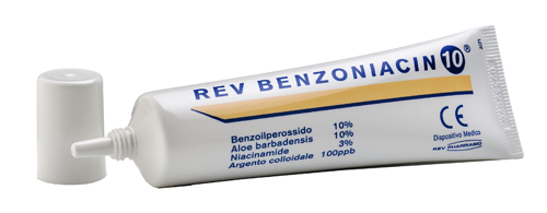 REV BENZONIACIN 10 CREMA 30 ML - Newepa Srl